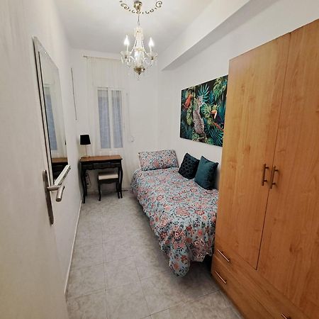 Apartamento Acogedor Con Wifi Валенсія Екстер'єр фото