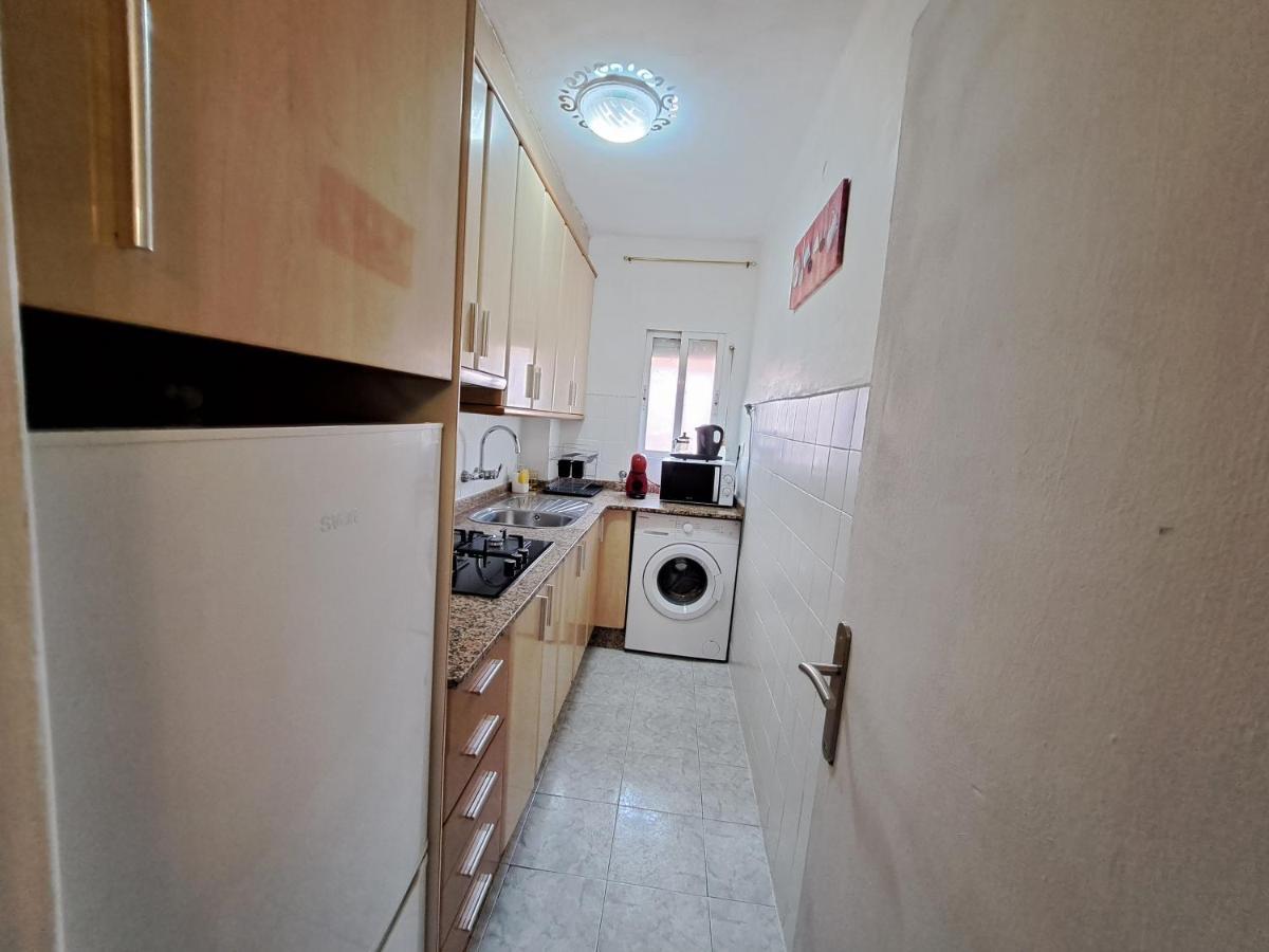 Apartamento Acogedor Con Wifi Валенсія Екстер'єр фото