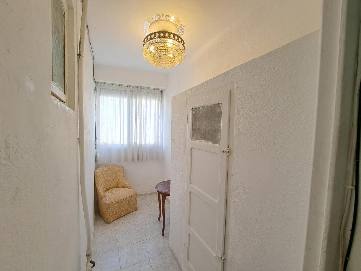 Apartamento Acogedor Con Wifi Валенсія Екстер'єр фото