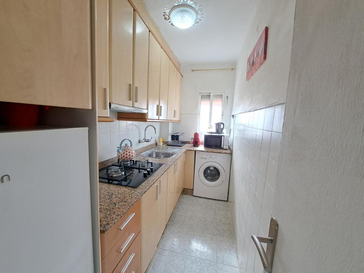 Apartamento Acogedor Con Wifi Валенсія Екстер'єр фото