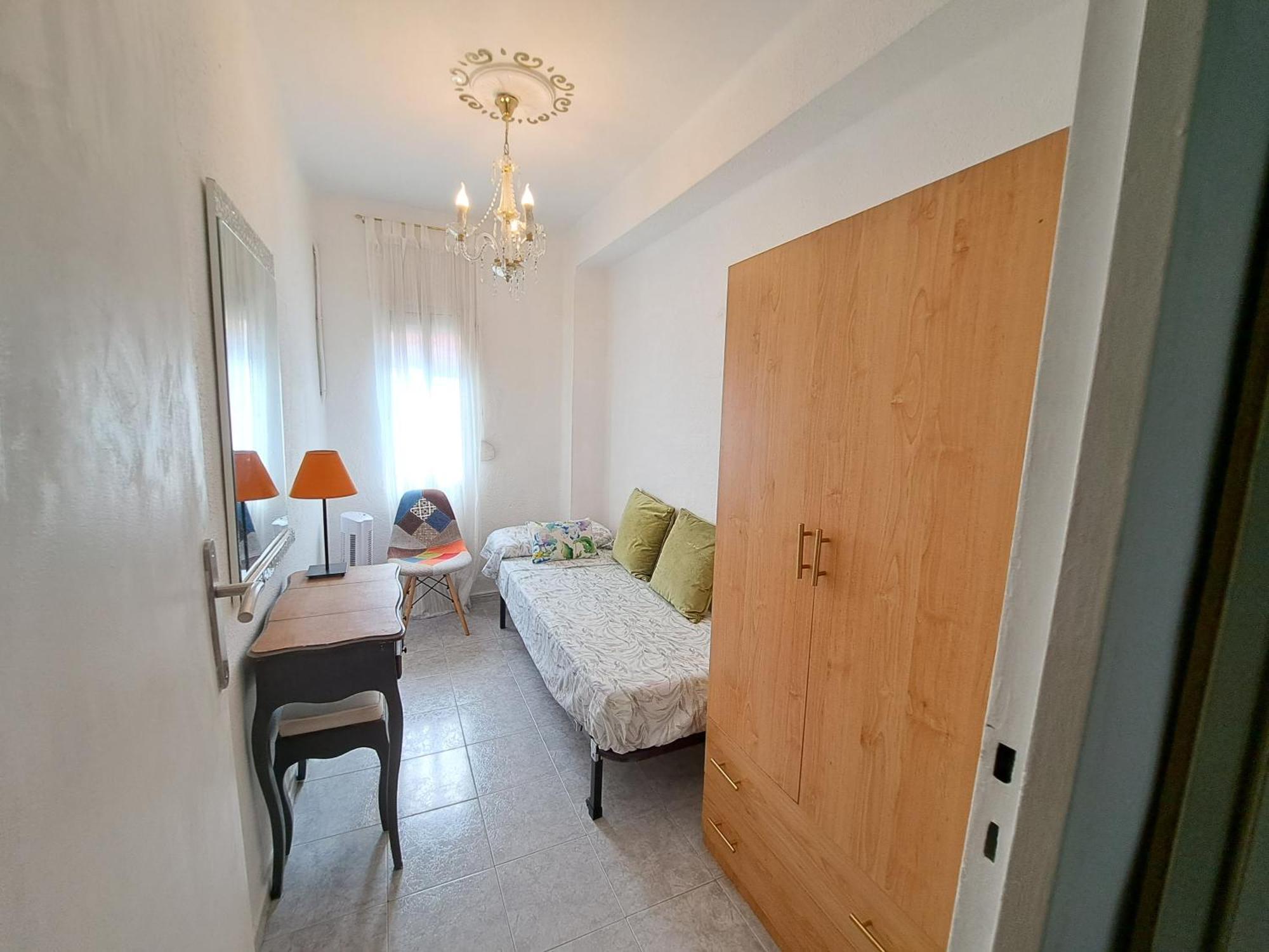 Apartamento Acogedor Con Wifi Валенсія Екстер'єр фото