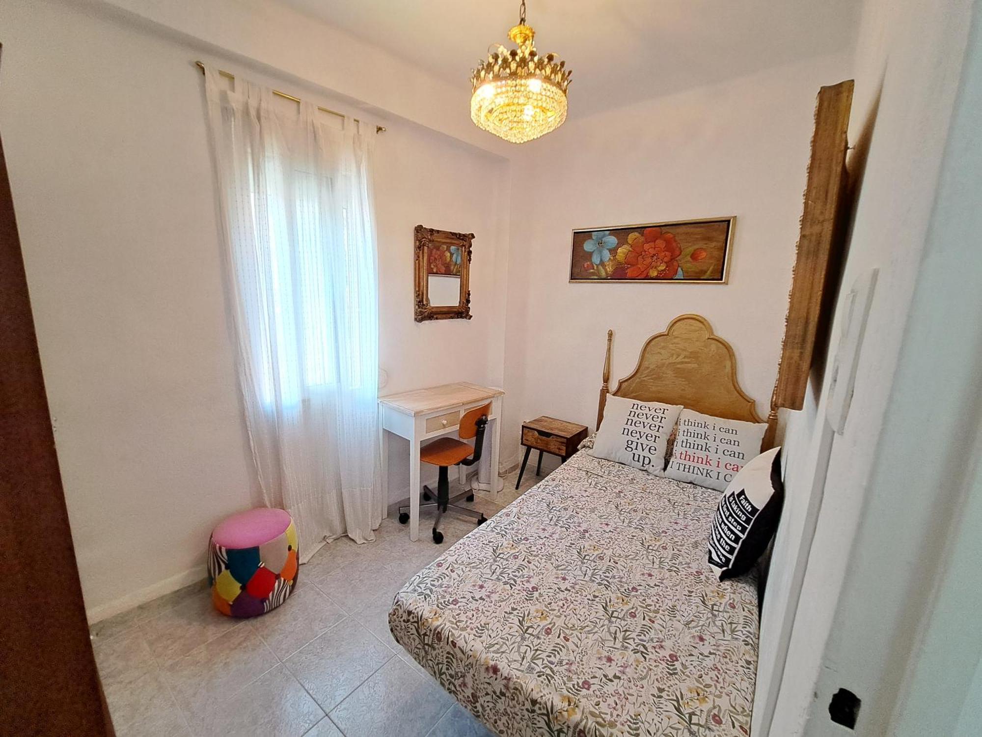 Apartamento Acogedor Con Wifi Валенсія Екстер'єр фото